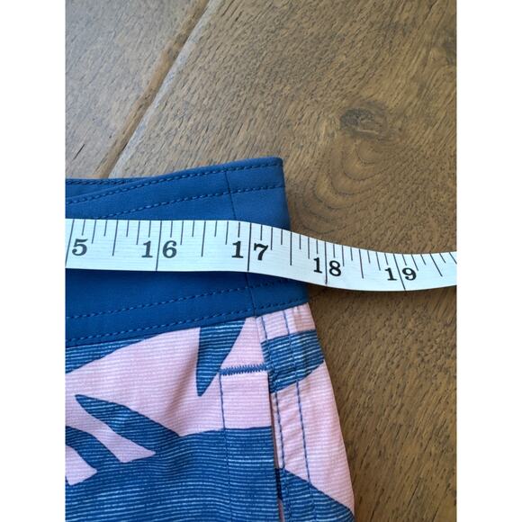 American Eagle Board Swim Shorts Tropical Pink Blue Mens Medium NWOT - Picture 9 of 9